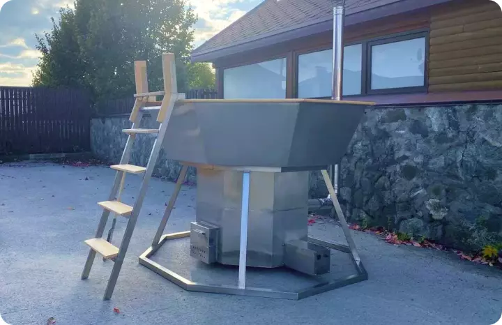 Грани чана для подспинника должны иметь угол наклона.